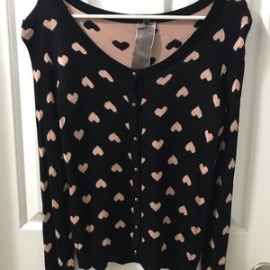 Moon Collection Black with pink hearts sweater L